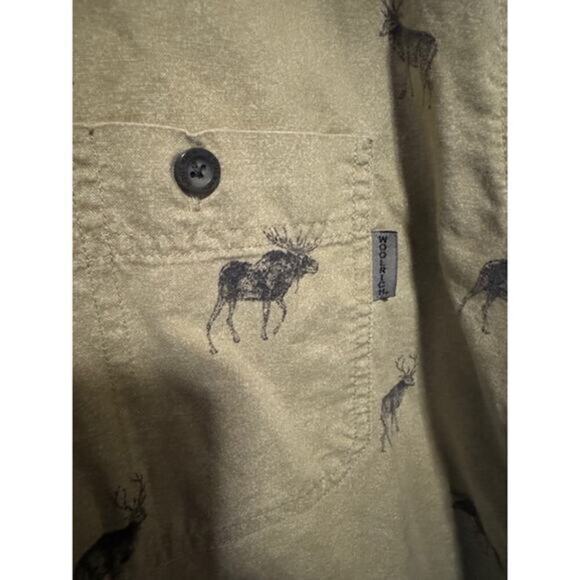 Woolrich Moose Print Button Down Men's Long Sleeve Shirt 100% Cotton Size XL - Picture 2 of 4